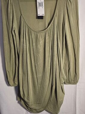 Nally & Millie Olive Scoop Neck Long Sleeve Tunic
